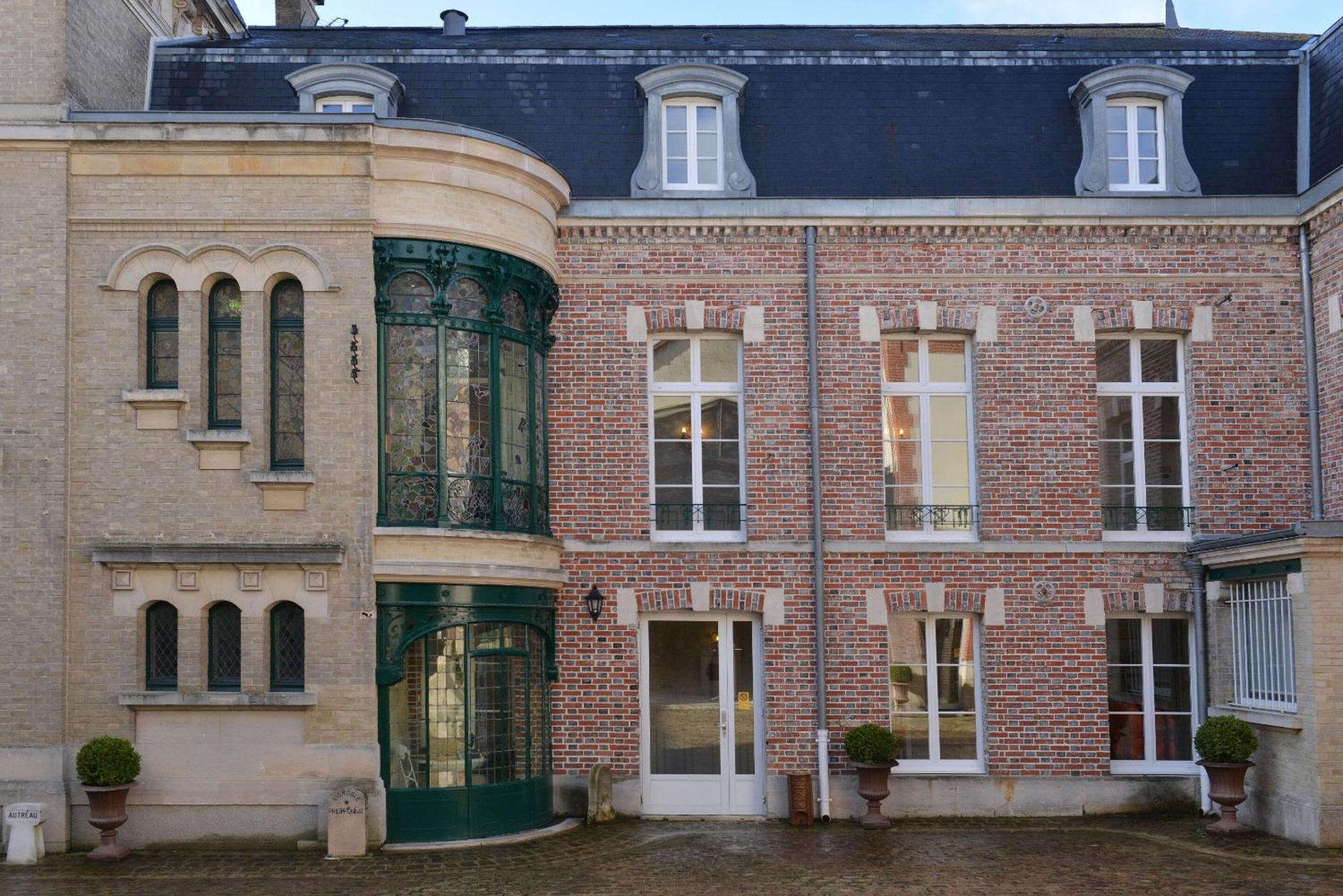 Hotel Castel Jeanson Ay-Champagne Zewnętrze zdjęcie