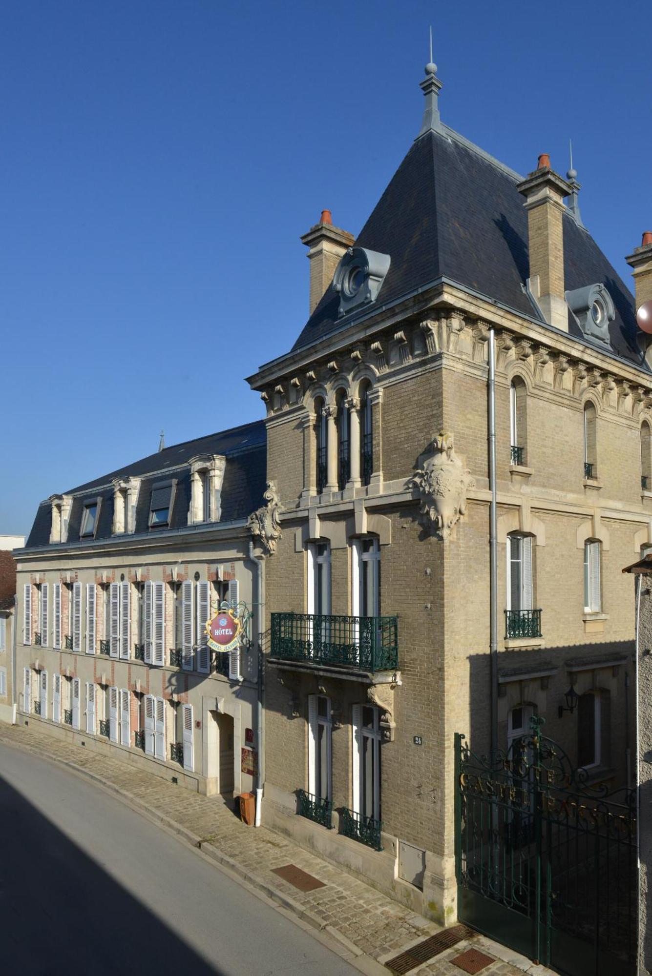Hotel Castel Jeanson Ay-Champagne Zewnętrze zdjęcie